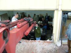 Kocaeli &#252;niversitesinin eski binadan yeni binaya ta&#351;&#305;nmas&#305;.