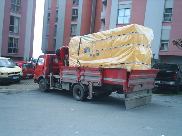 AKSA jenarötör taşıması.