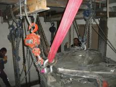 EMAR MAK&#304;NASI BODRUMA KATA CARASKALLARLA &#304;ND&#304;R&#304;MES&#304;.