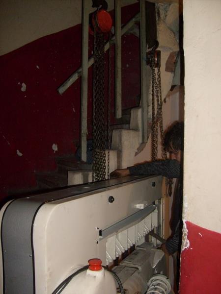 85 cm aybakarın bodrum kata indirilmesi.